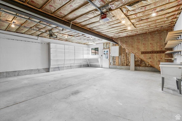 294 W 200 N, Mount Pleasant, UT 84647 - garage with a garage door opener