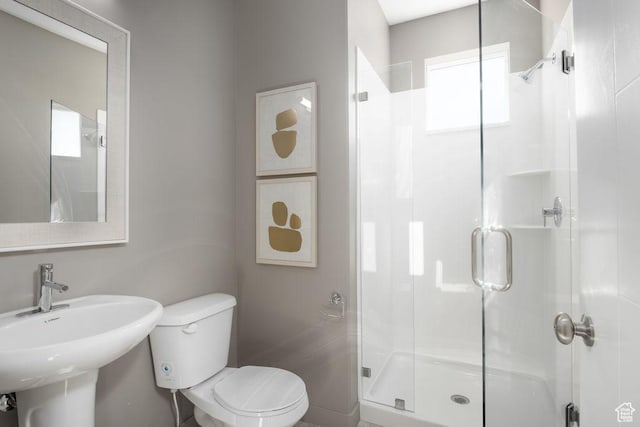 8072 S 300 E Unit 246, Midvale, UT 84070 - full bath with toilet and a stall shower
