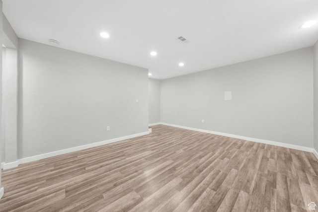 153 E Main St Unit B, Santaquin, UT 84655 - spare room with light wood-style flooring, recessed lighting, and a smoke detector
