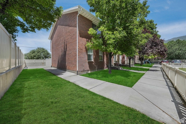 153 E Main St Unit B, Santaquin, UT 84655 - view of side of home with brick siding