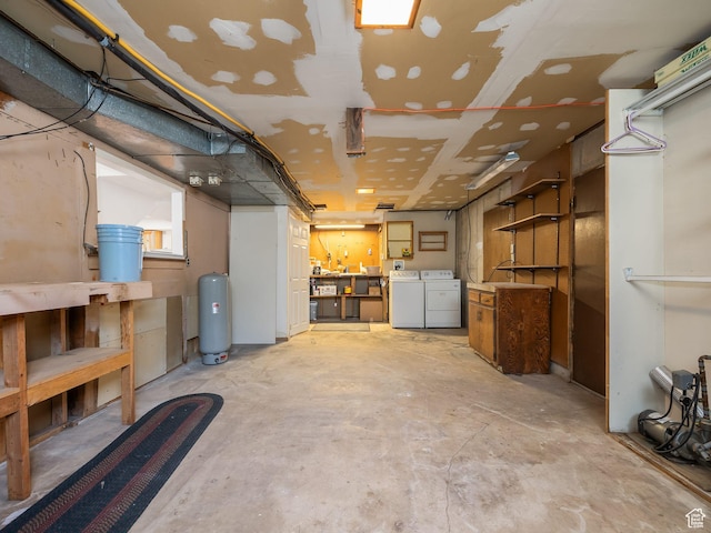 550 S 700 W, Payson, UT 84651 - basement with washer and clothes dryer and a water pressure tank