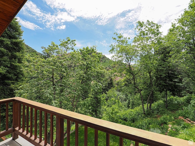 2137 N Pinecrest Canyon Rd Unit 35, Emigration Canyon, UT 84108 - balcony featuring a wooded view
