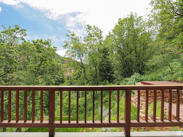 2137 N Pinecrest Canyon Rd Unit 35, Emigration Canyon, UT 84108 - view of deck