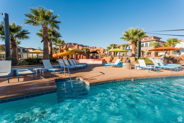 3780 W Arcadia Dr Unit 25, Santa Clara, UT 84765 - community pool with a patio area