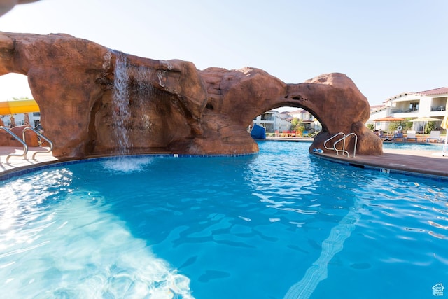3780 W Arcadia Dr Unit 25, Santa Clara, UT 84765 - view of community pool