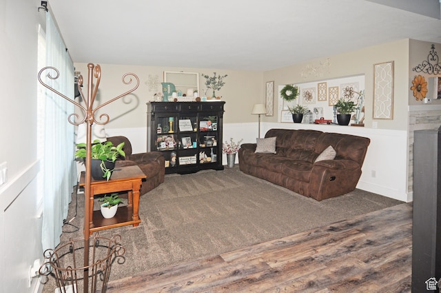2857 W 2250 N, Clinton, UT 84015 - living room with wood finished floors