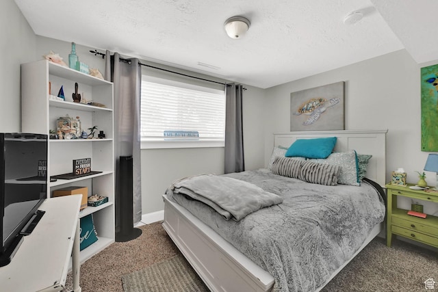 604 W 1750 N, Clinton, UT 84015 - carpeted bedroom featuring a textured ceiling and baseboards