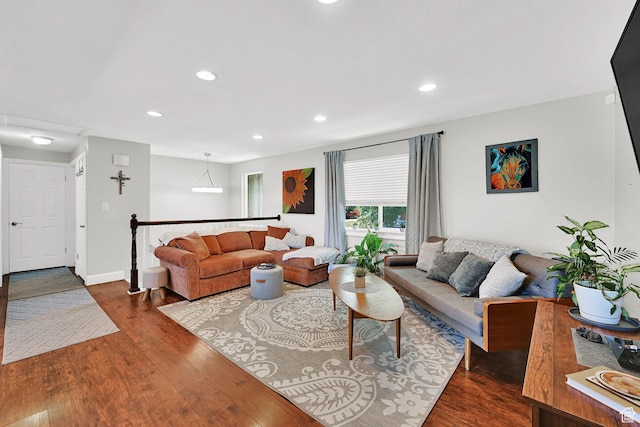 604 W 1750 N, Clinton, UT 84015 - living area with wood finished floors and recessed lighting