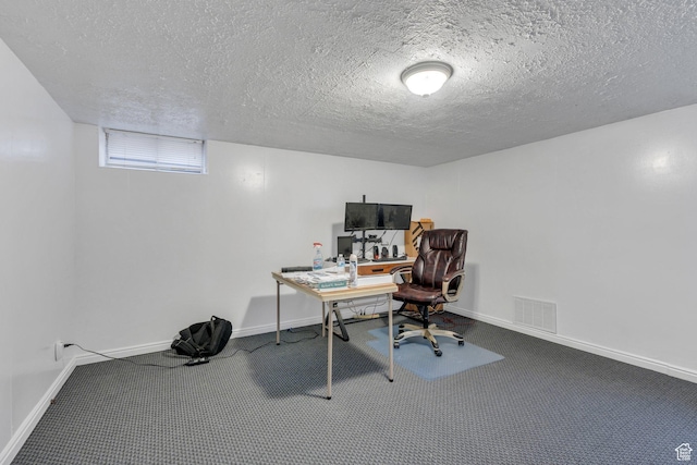 197 E Utah Ave, Payson, UT 84651 - carpeted home office featuring a textured ceiling