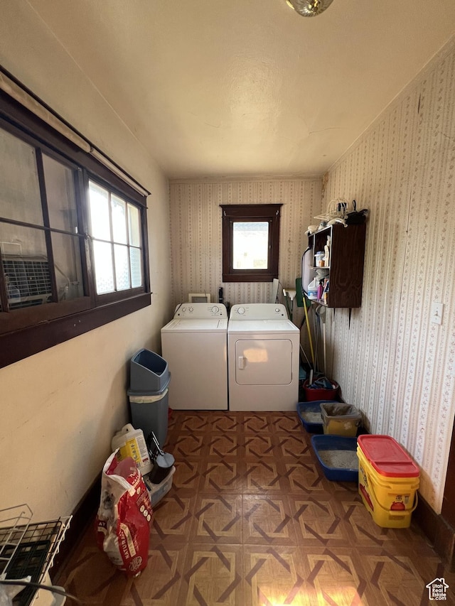 72 W 200 N, Price, UT 84501 - laundry area featuring washer and clothes dryer and wallpapered walls