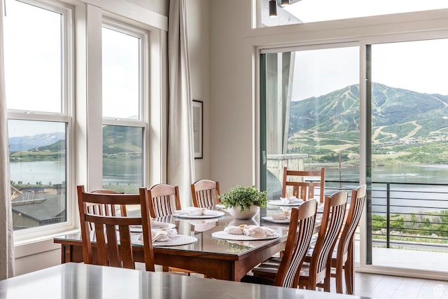 11795 N Star Gazer Cir, Hideout, UT 84036 - dining space with a water and mountain view