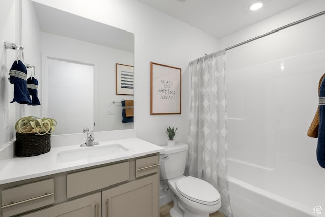 1813 E Bison Dr N Unit B213, Eagle Mountain, UT 84005 - bathroom with vanity, shower / bath combo, and recessed lighting