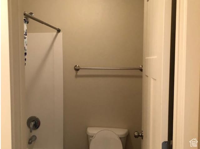 206 N 750 E, Vineyard, UT 84059 - bathroom featuring toilet and shower / bath combination
