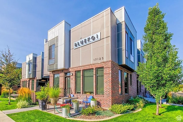 1712 S 900 E, Salt Lake City, UT 84105 - photo 1