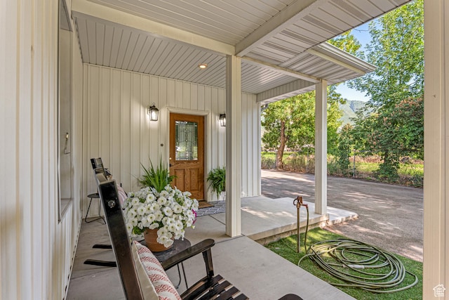 727 S Main St, Mapleton, UT 84664 - view of porch