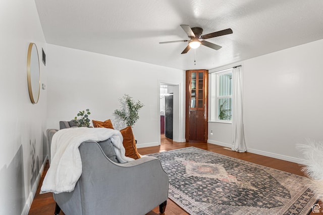 727 S Main St, Mapleton, UT 84664 - living area featuring a ceiling fan and wood finished floors