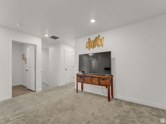 937 W Purpledisk Ct, Saratoga Springs, UT 84045 - carpeted living area with baseboards