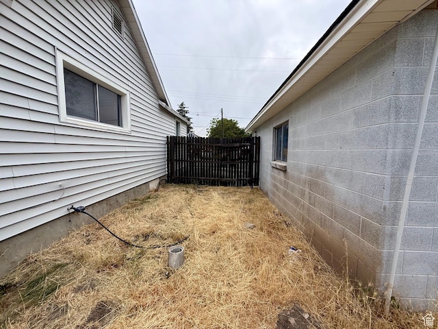78 N N 3rd St N, Tooele, UT 84074 - view of yard
