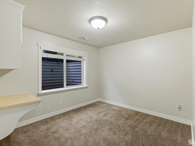 385 W Riverside Ln, Spanish Fork, UT 84660 - carpeted empty room featuring a textured ceiling and baseboards