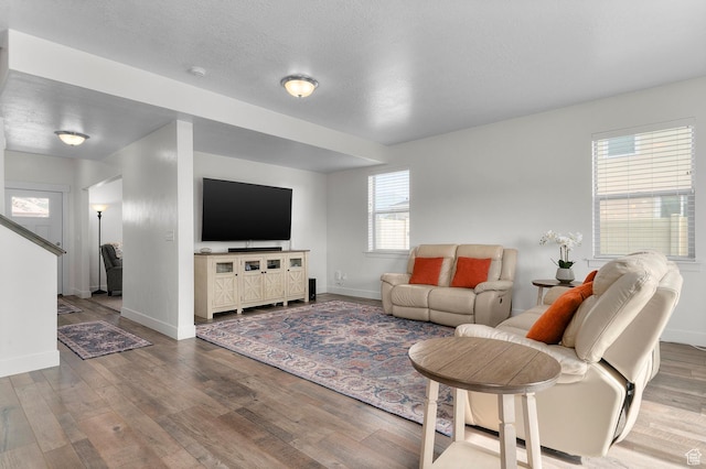 231 N 750 W, Springville, UT 84663 - living area with wood finished floors and baseboards