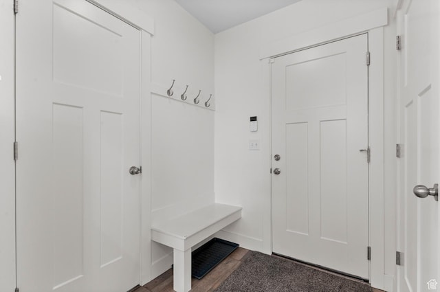 231 N 750 W, Springville, UT 84663 - mudroom featuring baseboards and dark wood-style flooring