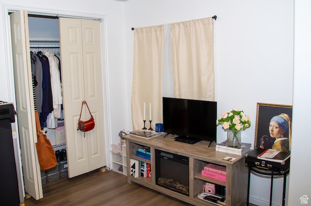 1415 N 3300 W, Provo, UT 84601 - bedroom with wood finished floors and a closet