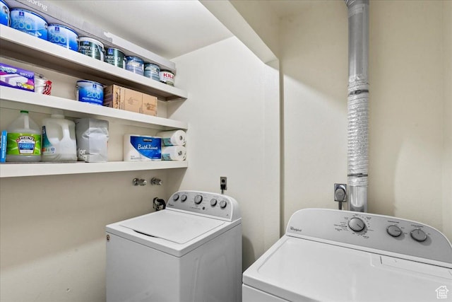 88 W 50 S Unit C9, Centerville, UT 84014 - laundry room with washing machine and dryer