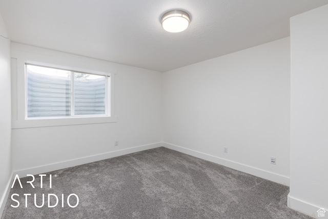 1209 N 1120 W, Clinton, UT 84015 - unfurnished room featuring carpet