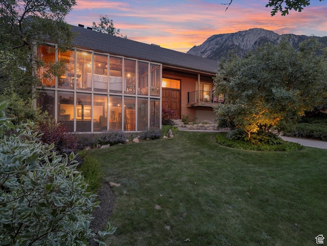 3645 E Fortuna Cir, Salt Lake City, UT 84124 - back of property featuring a lawn and a mountain view