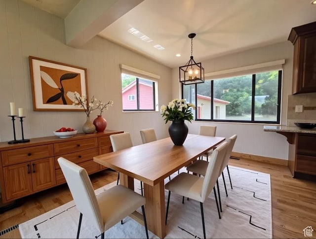 638 E 1050 N, Bountiful, UT 84010 - dining space with light wood-style flooring