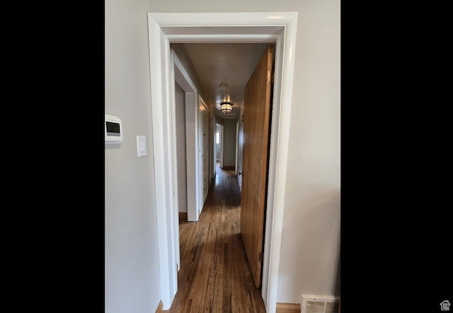 638 E 1050 N, Bountiful, UT 84010 - hallway featuring wood finished floors