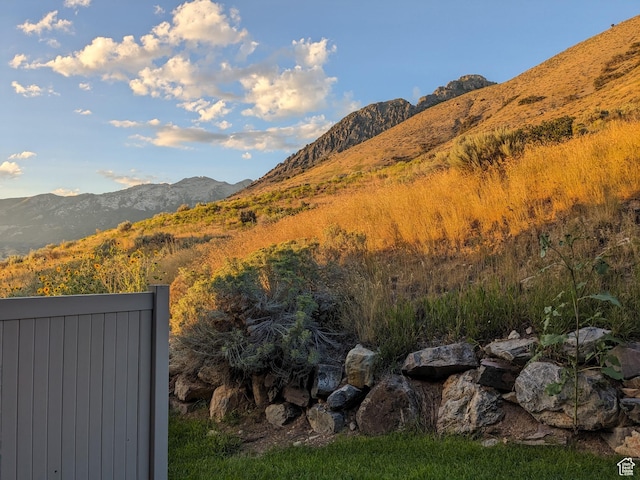 10574 N Sage Vista Ln, Cedar Hills, UT 84062 - view of mountain backdrop