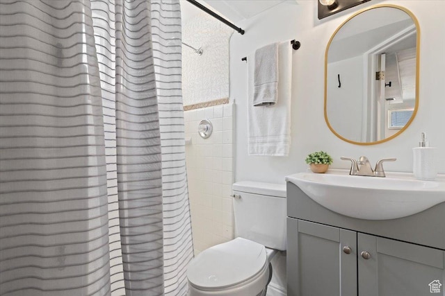 2268 E 7160 S, Cottonwood Heights, UT 84121 - full bath featuring vanity and a shower with curtain