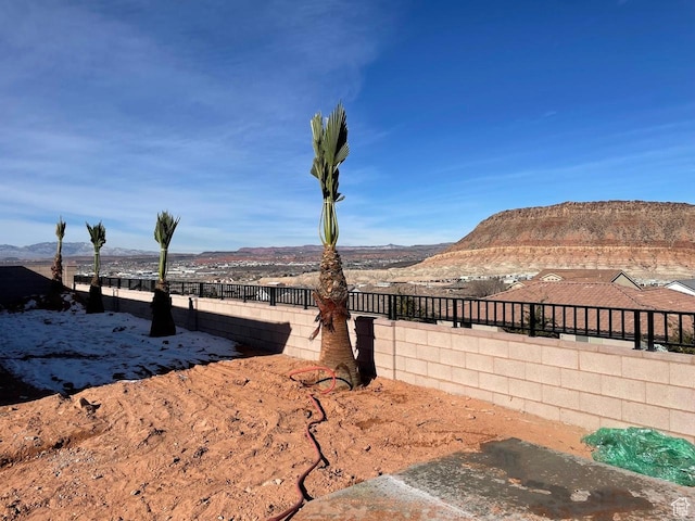 1621 E Centaurus Way Unit 109, Washington, UT 84780 - view of yard with a mountain view