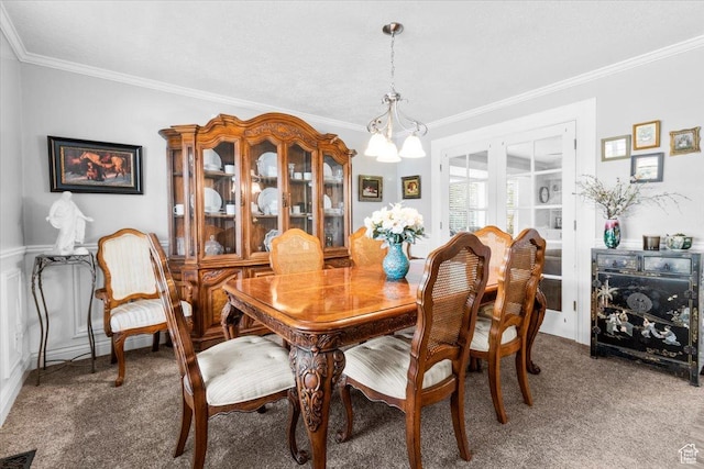 360 S 300 E, Ephraim, UT 84627 - dining area featuring carpet floors, a chandelier, and crown molding