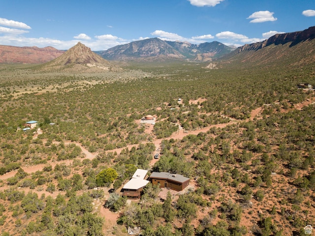 338 Taylor Ln, Castle Valley, UT 84532 - view of mountain background
