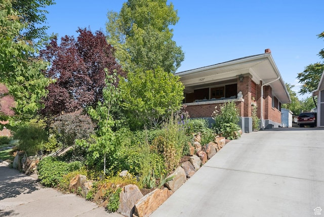 1527 E Emerson Ave S, Salt Lake City, UT 84105 - view of front of home with brick siding and concrete driveway