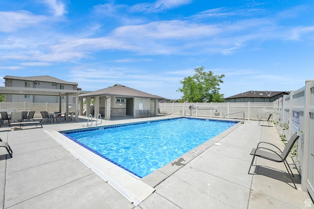 258 W 710 N, Centerville, UT 84014 - community pool featuring a patio area