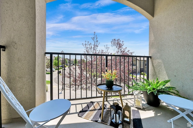 258 W 710 N, Centerville, UT 84014 - view of balcony