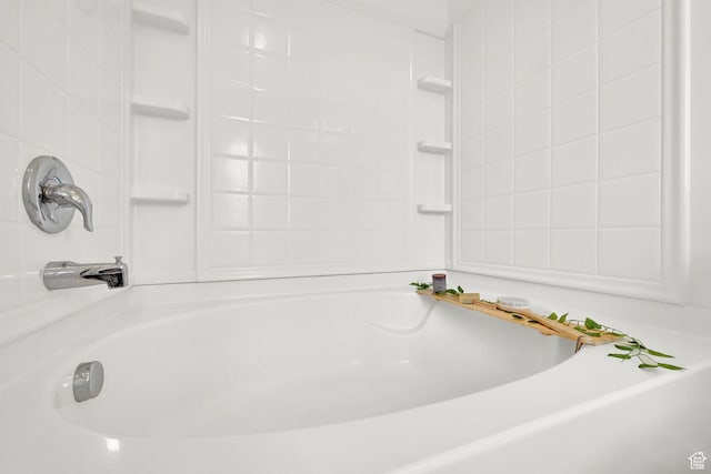 258 W 710 N, Centerville, UT 84014 - bathroom featuring shower / washtub combination