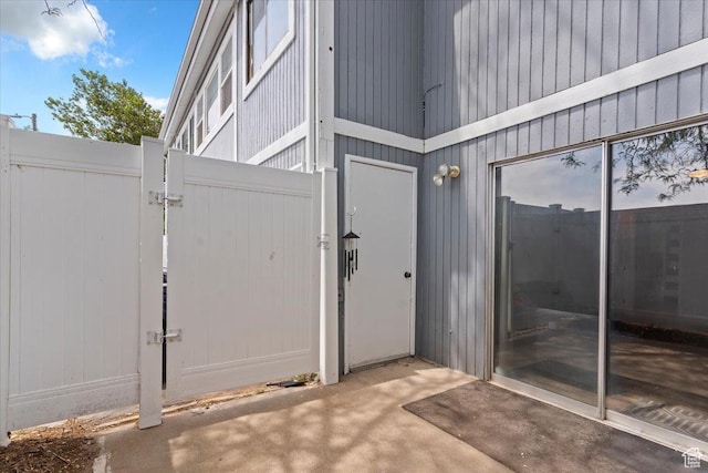 885 S 1650 E Unit B-25, Clearfield, UT 84015 - view of patio / terrace with a gate