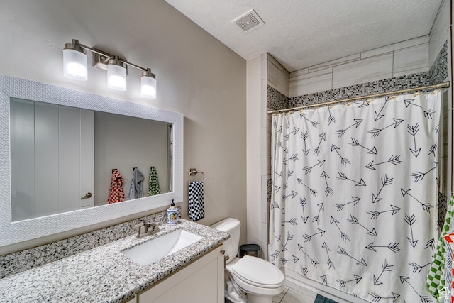 3410 W 2490 S, Hurricane, UT 84737 - full bath with vanity, a shower with shower curtain, and a textured ceiling