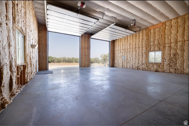 10371 N 400 W, Roosevelt, UT 84066 - garage with a garage door opener