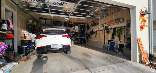 5332 W Scout Plane Ln, South Jordan, UT 84009 - view of garage