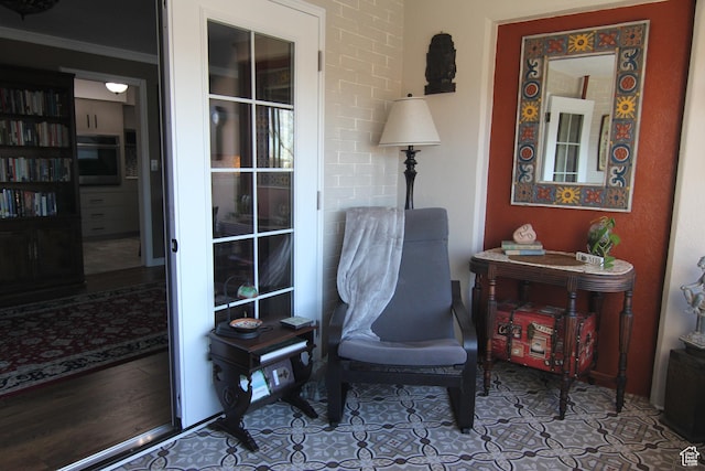 1785 29th Unit 301, Ogden, UT 84403 - living area with ornamental molding