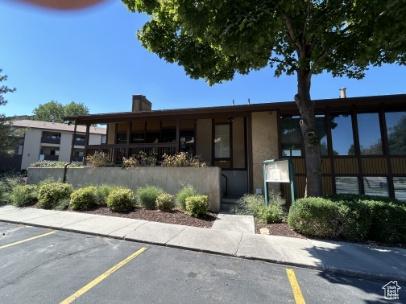 662 W Jefferson Cv, Sandy, UT 84070 - photo 1