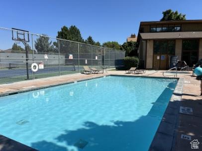 662 W Jefferson Cv, Sandy, UT 84070 - photo 28