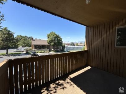 662 W Jefferson Cv, Sandy, UT 84070 - photo 23