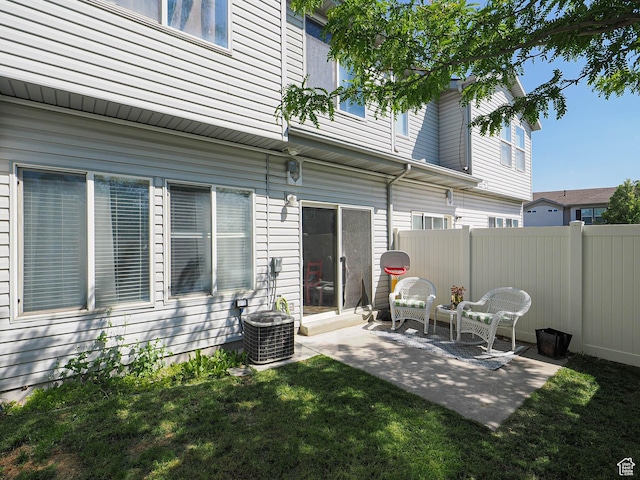 12102 S Mountain Peak Dr, Draper, UT 84020 - view of yard with a patio