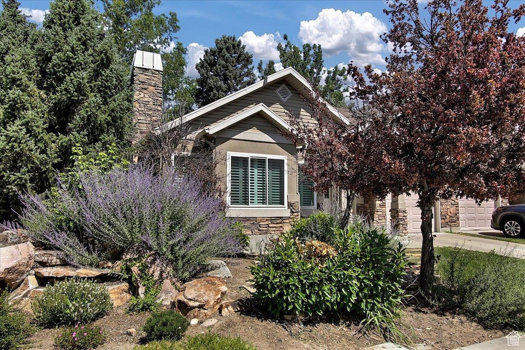 609 E Clearwater Dr S, Layton, UT 84041 - photo 1